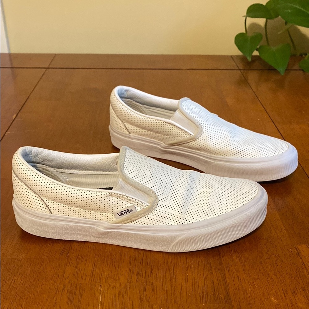 ⭐️ Vans Unisex Leather Like White Perforated Slip On Shoes Sneakers Skater